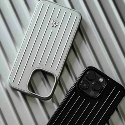 Case-Mate iPhone Case with Vertical Stripe Design